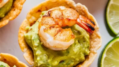 🦐 Simple Shrimp and Guacamole Recipe 2025